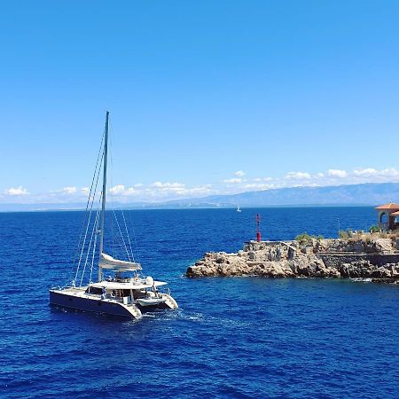 Narcis Central Apartment With Sea & City Views Veli Losinj Luaran gambar