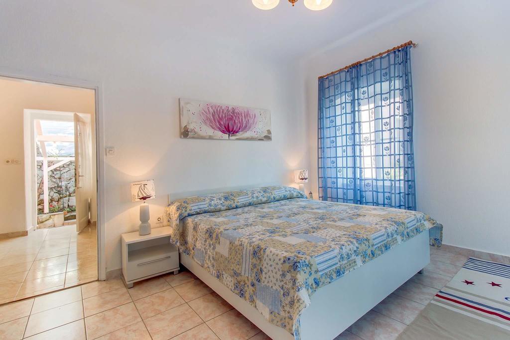 Narcis Central Apartment With Sea & City Views Veli Losinj Luaran gambar